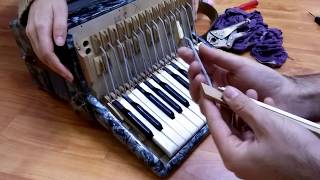 DIY Accordion Repair (Stuck Key)