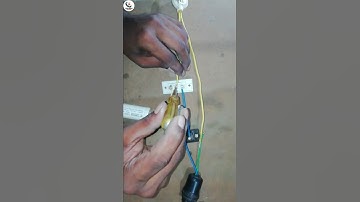 Two way switch connection with Capacitor Expriment
