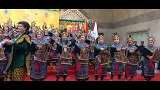 AngGuN cover play Angklung BOLE CHURIYAN