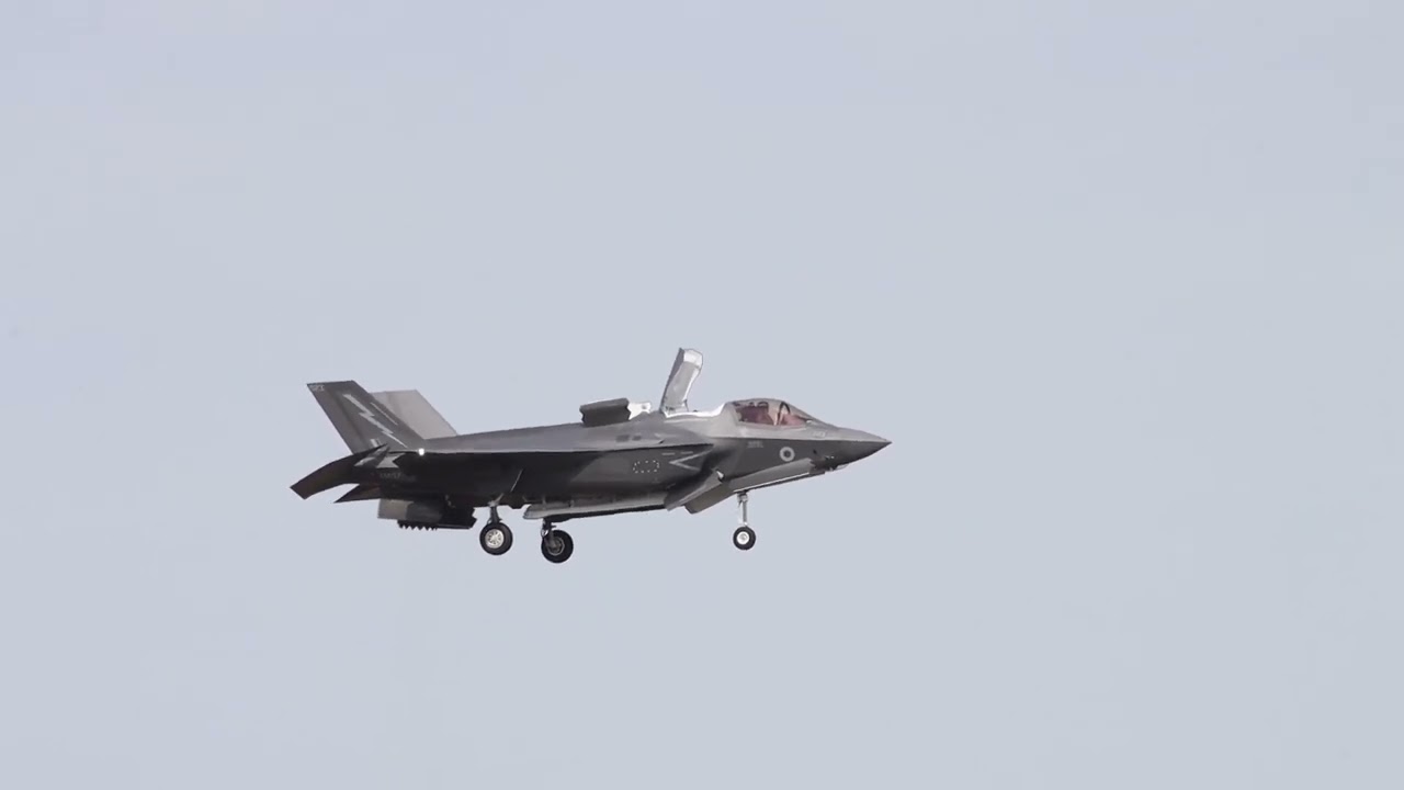 [RIAT22] Demo Flight F35B RAF (flyby&hover)