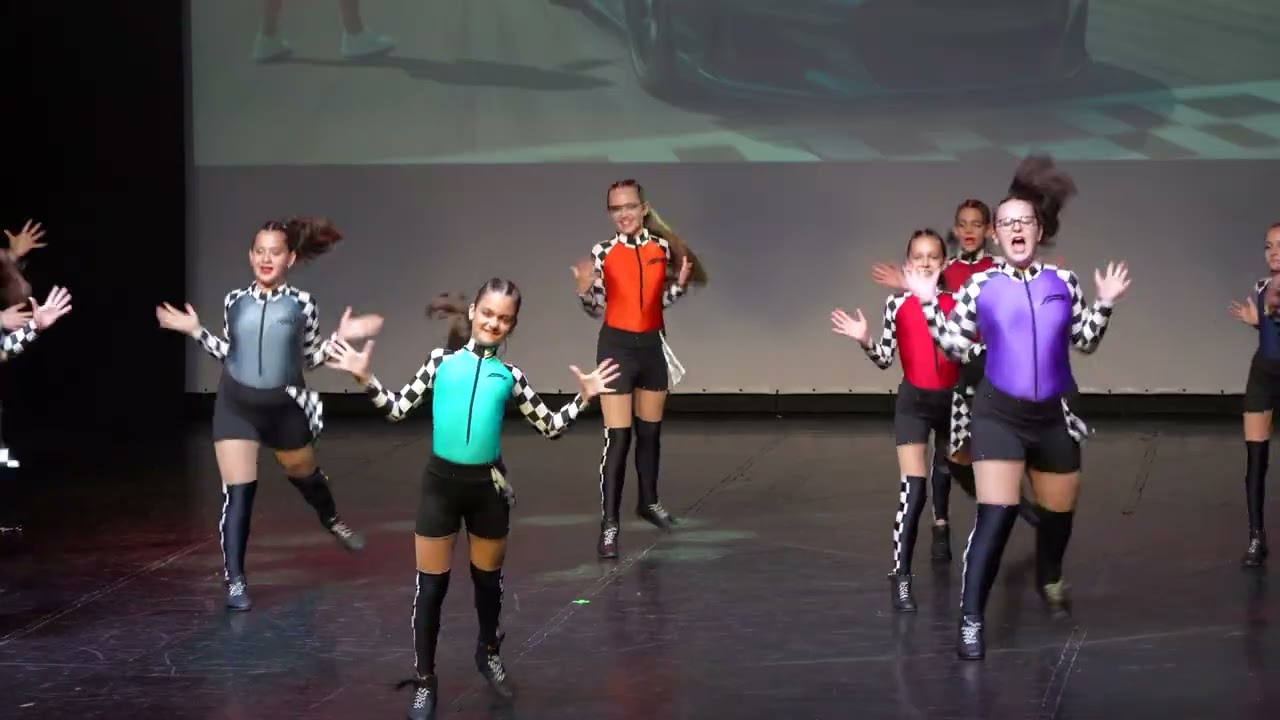 X-Press TSE Évzáró Gála 2025. 18 órai előadás 13.