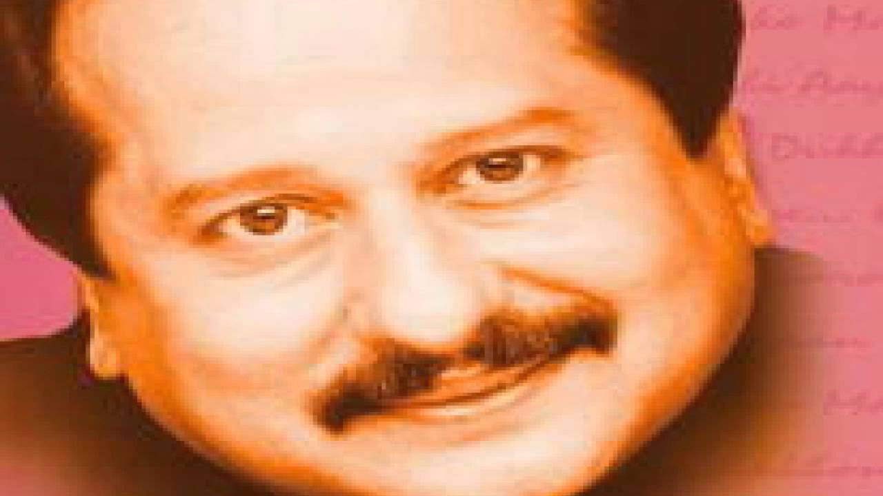 ChoomKar  Madhbhari Ankho Se Gulabi Kagaz- Pankaj Udhas