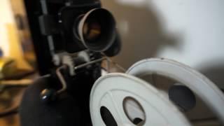 Toy Filmprojektor 35 mm with film