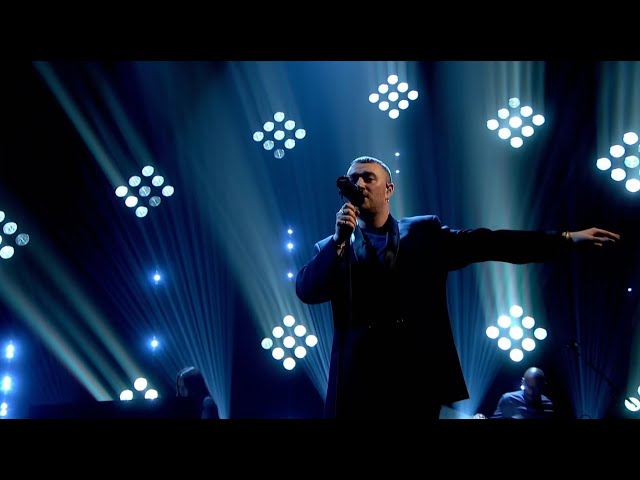 Sam Smith - Diamonds [Live on Graham Norton HD]