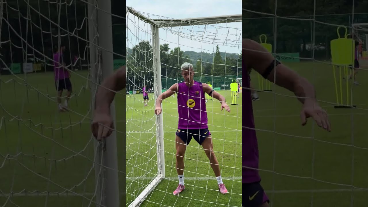 Wait For The Lewy Dab Football Fcbarcelona