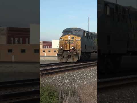 CSX train at a #diamond in Deshler. #railway #shorts