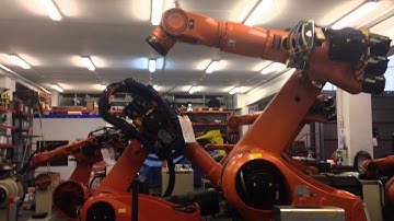 Kuka KR210-2 robot