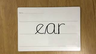 'ear' sound in pre-cursive script