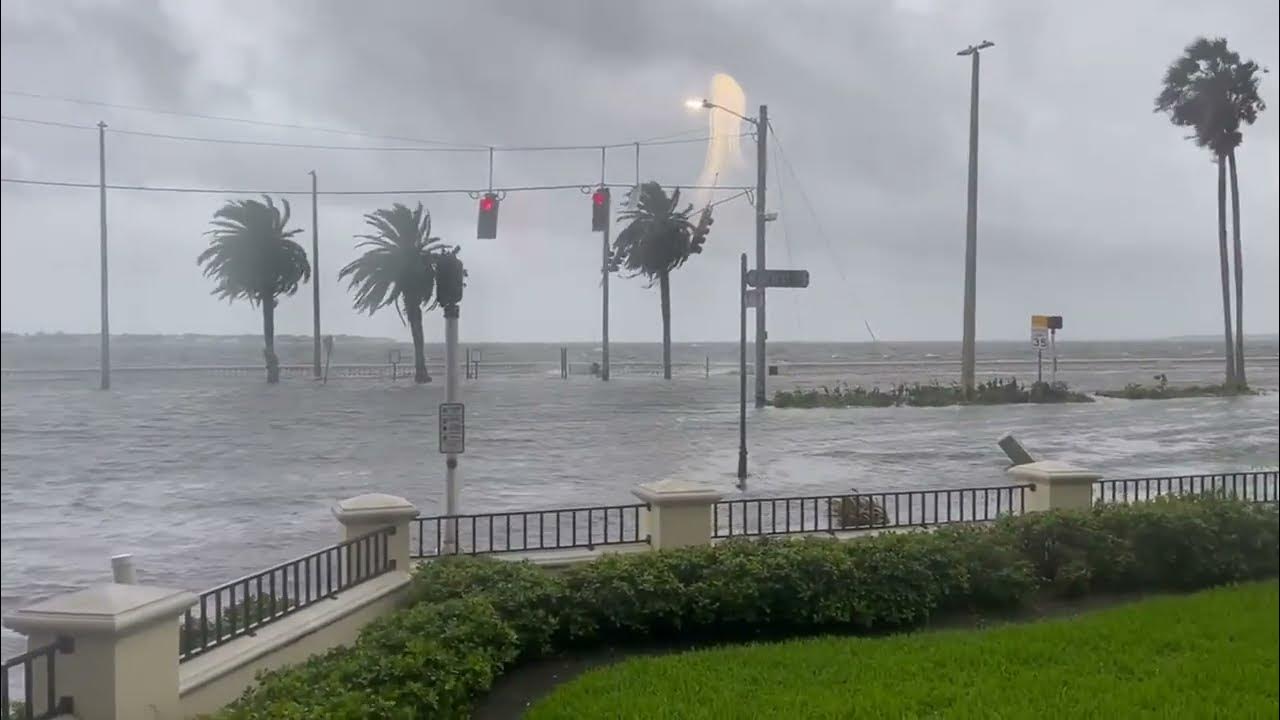 hurricane-idalia-raw-footage-high-winds-storm-surge-near-tampa-youtube