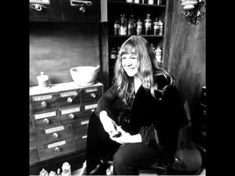 Sandy Denny - Interview (1974)