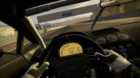 shift 2 unleashed gameplay maxed on 8800gt