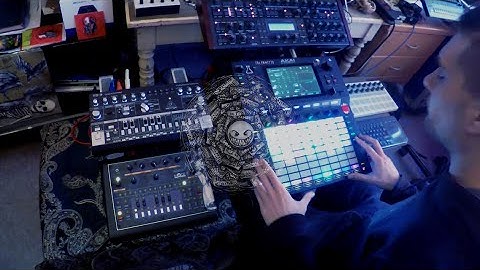 Defragmentation // Acid Jam 3.0 by INKOЯREꓘT - Akai Force - Virus TI - TD3 - x0xb0x