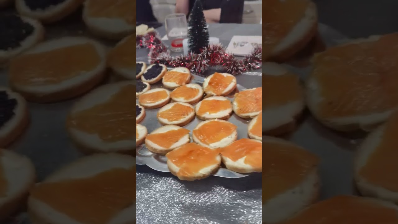 Закуски на рождество в Экс ан Прованс. Франция. DriveKaty.