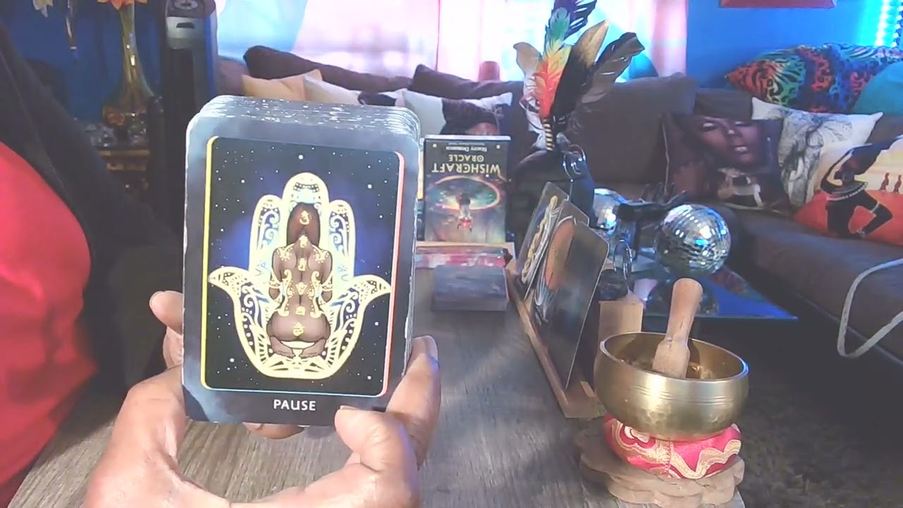 OMFG you are never going to believe this. This is SUPER CREEPY. I almost lost my SH!T!!!!