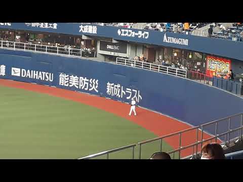 3月12日　オリックスvs巨人　山本由伸　登板前の遠投