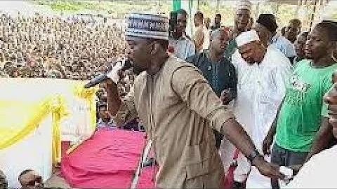 OJURAWONLO, SEE PASUMA PERFORMANCE ON STAGE