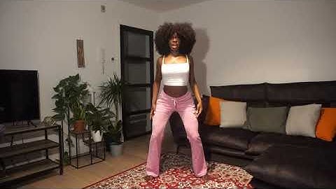 HOW TO WINE/WHINE YOUR WAIST Pt. 1 | Beginners Dance Tutorial