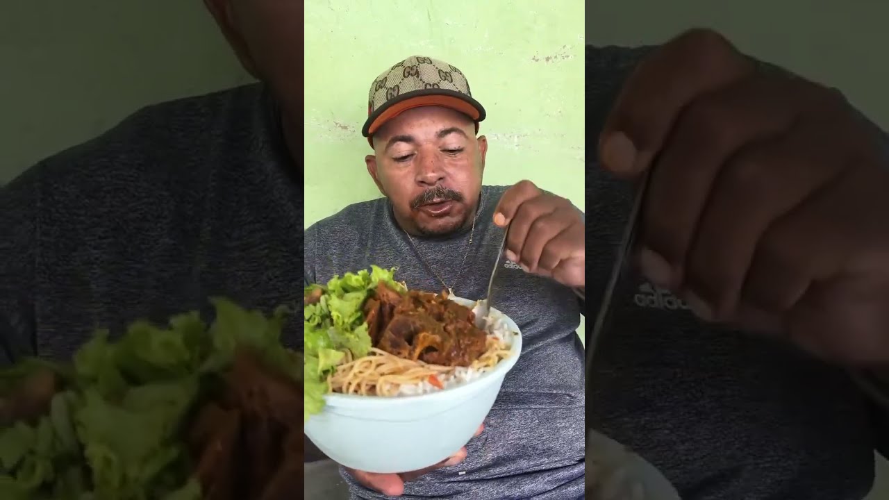 CHEGUEI PESSOAS VAMOS COMER UM CARNE 