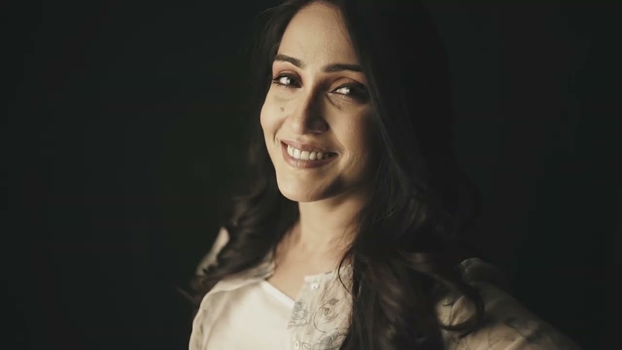 Dressfolklore Chapter 07 - Shibani Bedi