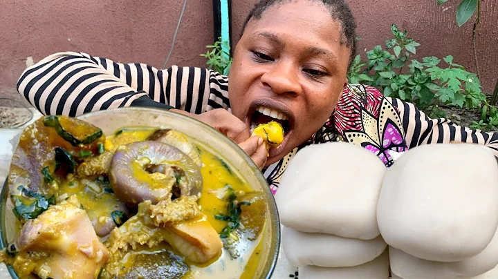 Evening in African Village # cooking pumpkin leaf(ofe Ugu) and Fufu