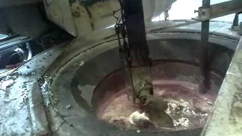 MÁY ĐÚC ÁP LỰC 800 TẤN