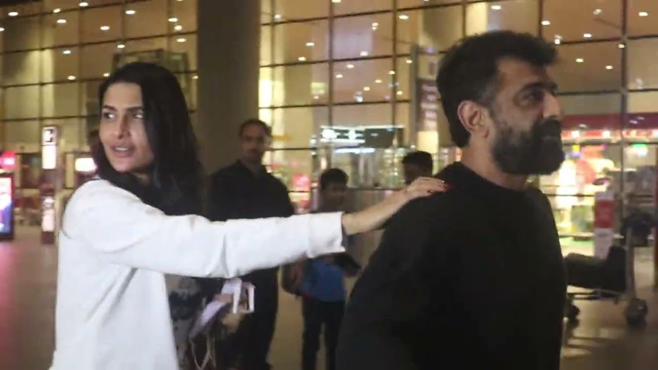 Ejaz Khan Pavitra Got Spotted At Airport Arrival