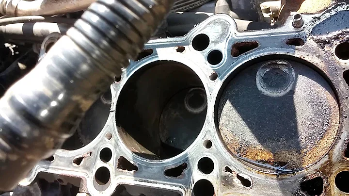 AUDI TIMING BELT BROKE! bent valves piston damage