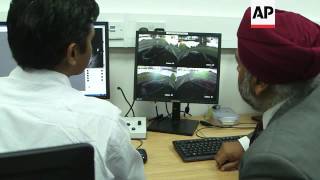 Simulator puts driverless cars to the test