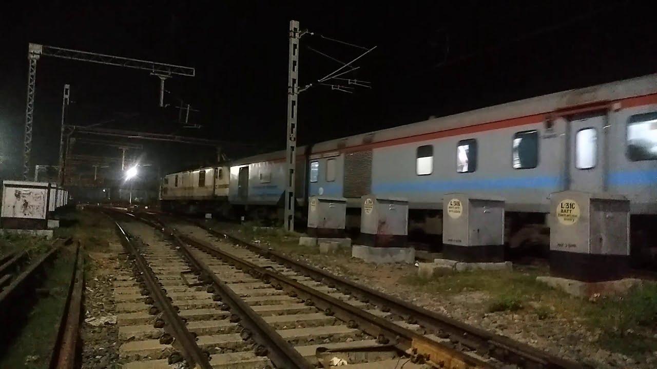 05956 Delhi Kamakhya Brahmaputra mail | Departing from jamalpur jn