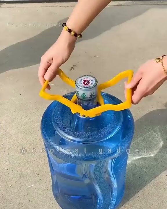 Heavy Duty 19 Liter Water bottle Can handle Lifter