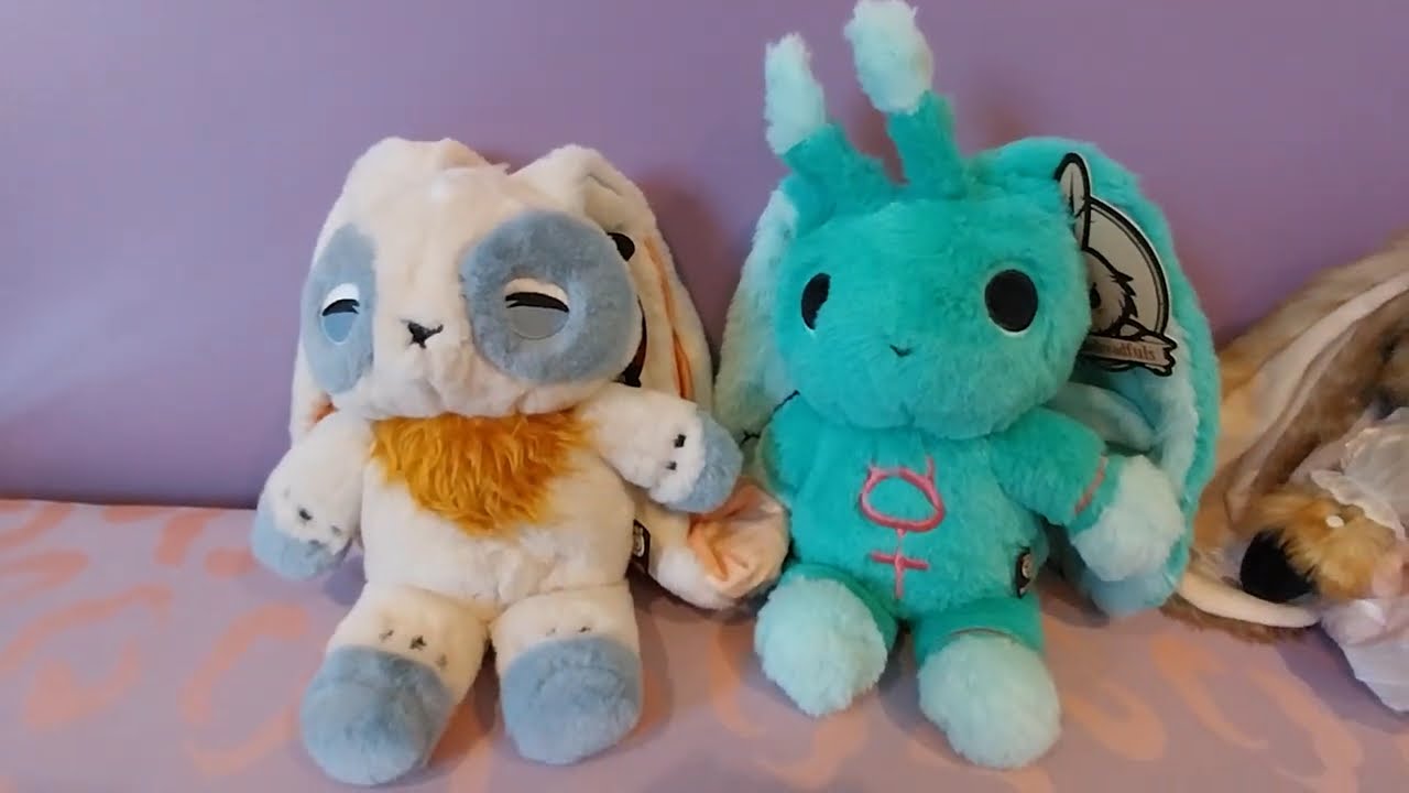Unboxing Flight Response and Narcolepsy Bunnies by Plushie Dreadfuls 🐇🪽💤