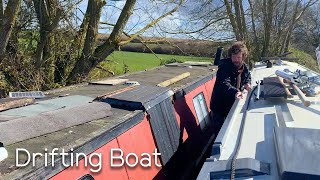 70. Drifting boat on the Oxford Canal & oak doors