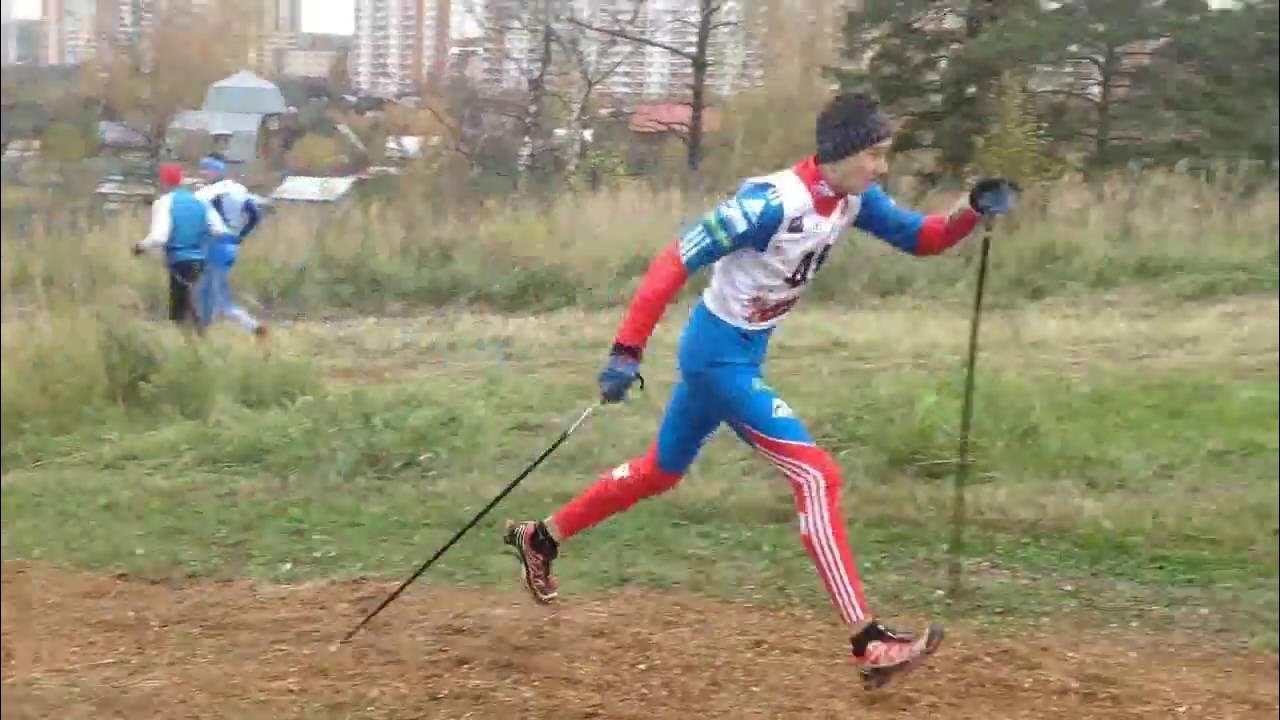 имитация лыжных ходов. имитация лыжного хода с палками летом. лыжная имитация. имитация лыжного хода с палками. имитация лыжного хода.