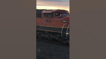 BNSF Light Power Move