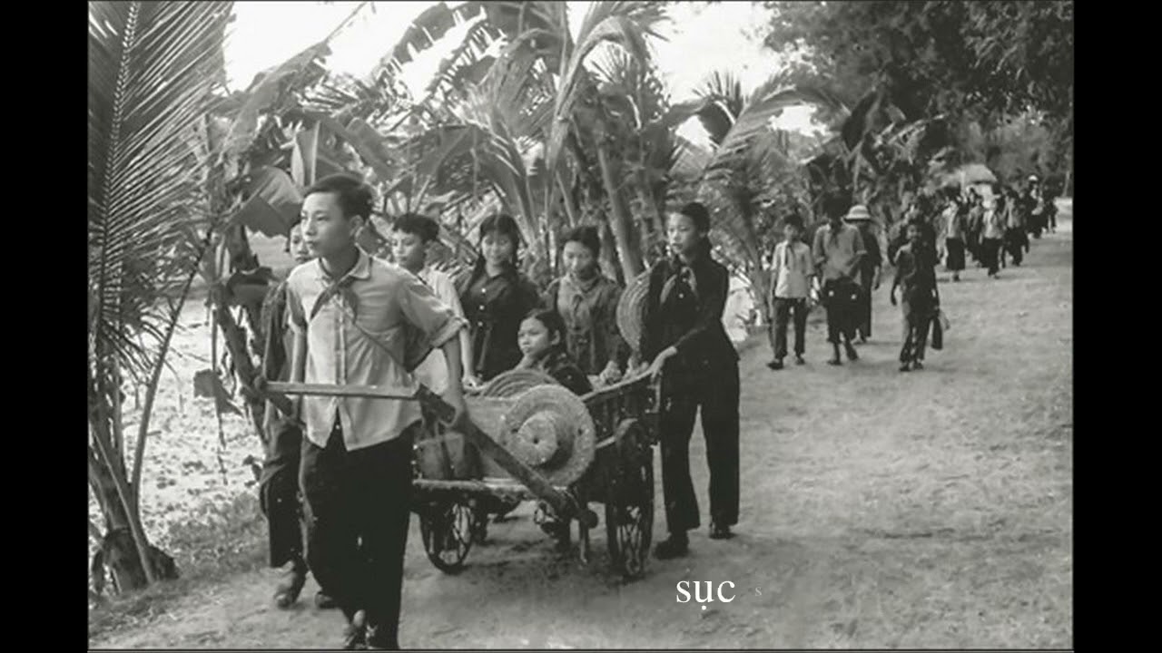 Ver Làng em xanh tươi (Phong Nhã) - Tốp ca CLB thiếu nhi Hà Nội no YouTube