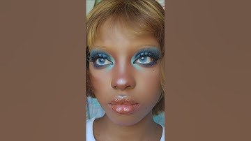 dus ik moest de intro eruit knippen EN opnieuw uploaden vanwege de audio lol #douyinmakeup