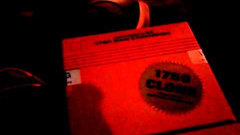 Bouncing ball demo on a Commodore 128 with 1750 reu