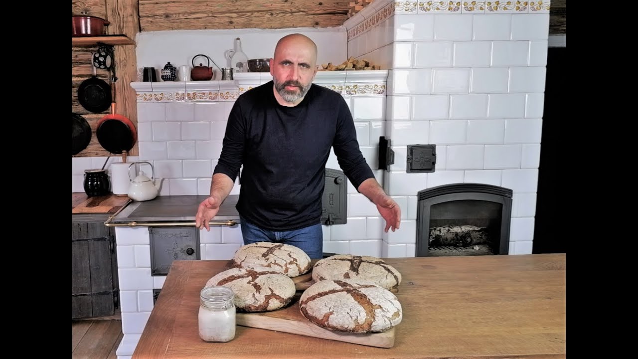 Żytni chleb, tylko woda, sól i mąka. Pieczemy chleb w @Ostoja Tradycji !