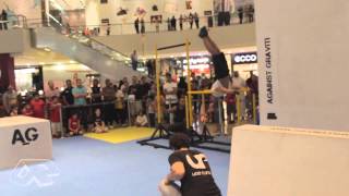 Parkour Show in Dubai Marina Mall