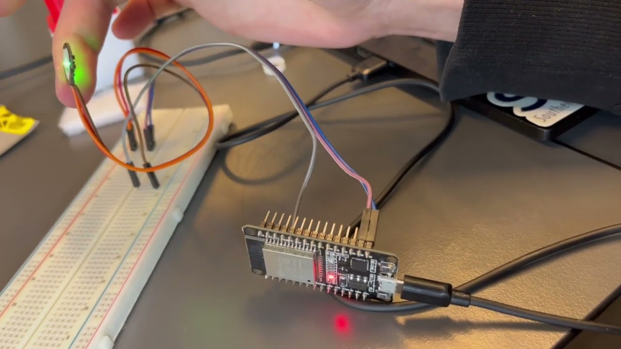 Pulse Sensor with ESP32