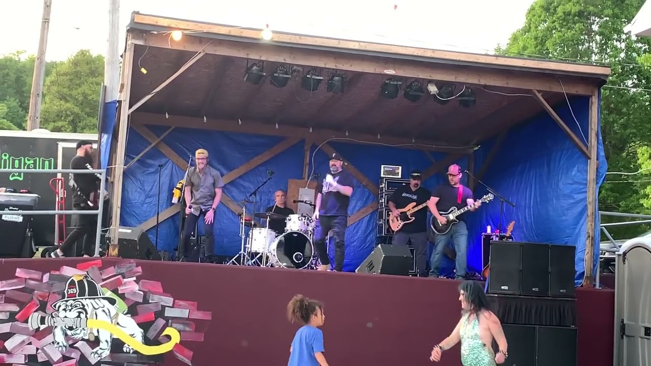 Brandon Yeagley of Crobot and Keith Collins of Hooligan Perform Hunger Strike