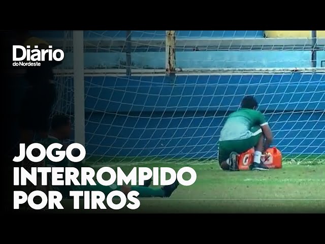 Partida de futebol é encerrada por causa de tiroteio em Macaé (RJ) - Notícias - R7 JR na TV
