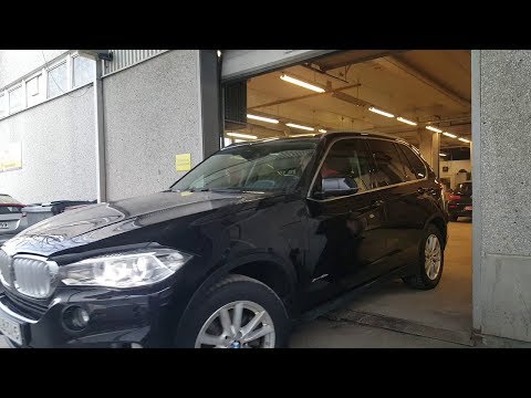 Video: Review BMW X5 XDrive40e IPerformance - Manual