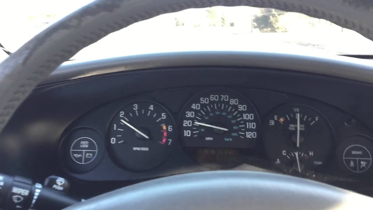 Buick Regal: Trip Odometer Buick Regal: Trip Odometer