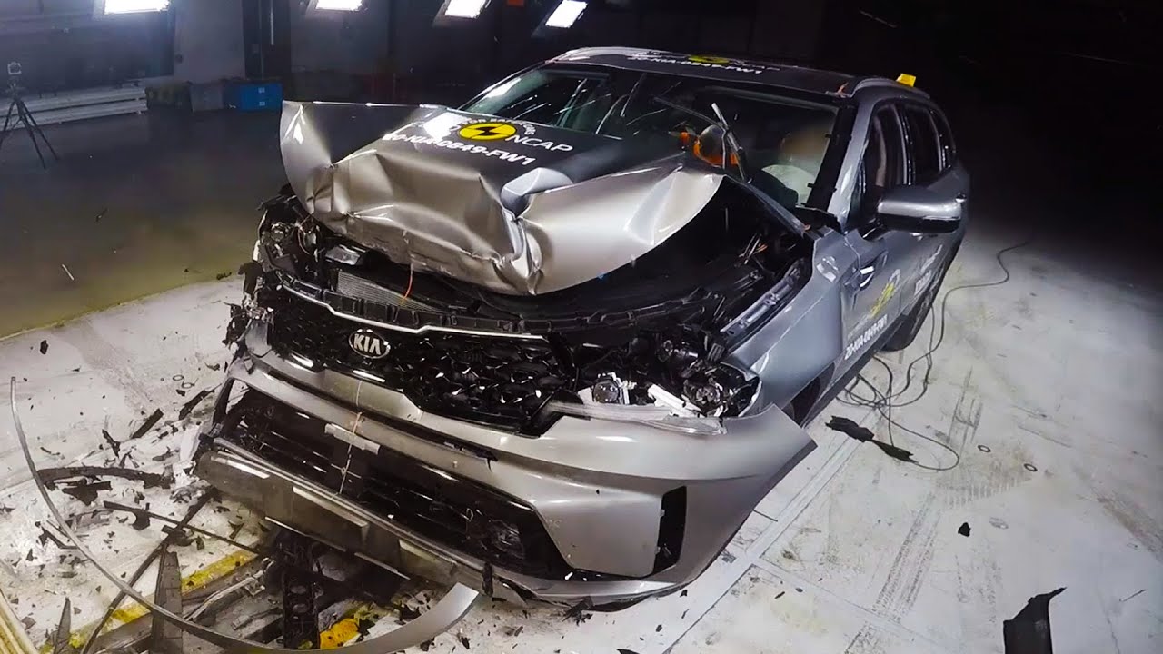 Киа соренто безопасность. Kia Sorento crash car.