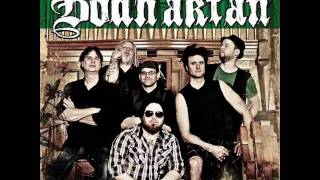 Video thumbnail of "Bodh'aktan - Le medley du mal de pieds"