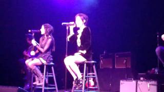 Video thumbnail of "heart like a boat- The Veronicas"