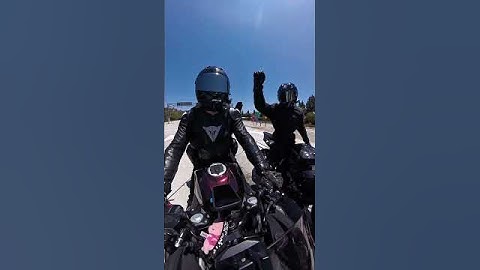 should i post the over pov??? 😭 #motovlog #motorcycle #bikercouple #bikergirl #biker #moto #funny