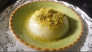 قمر تحت الغيم (حلوى) (Amar Taht El Ghaim (Dessert
