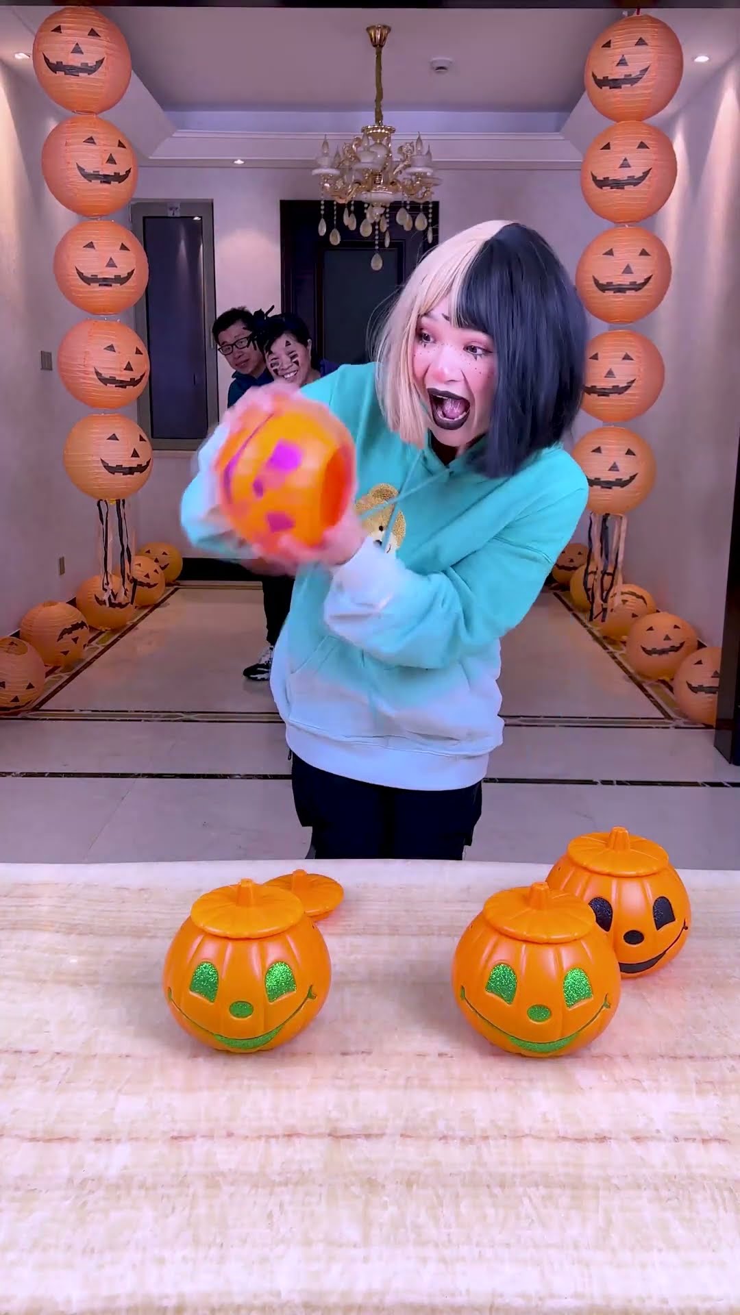 Choose A Pumpkin Blind Box Challenge  Who Has The Best Luck?#Funnyfamily #Partygames #Shorts #Squidg